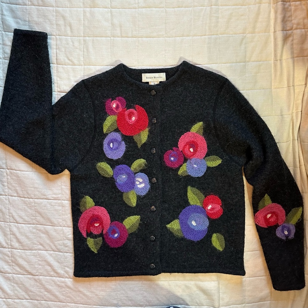 Susan Bristol 100% Wool Vintage Cardigan size small - Picture 3 of 8